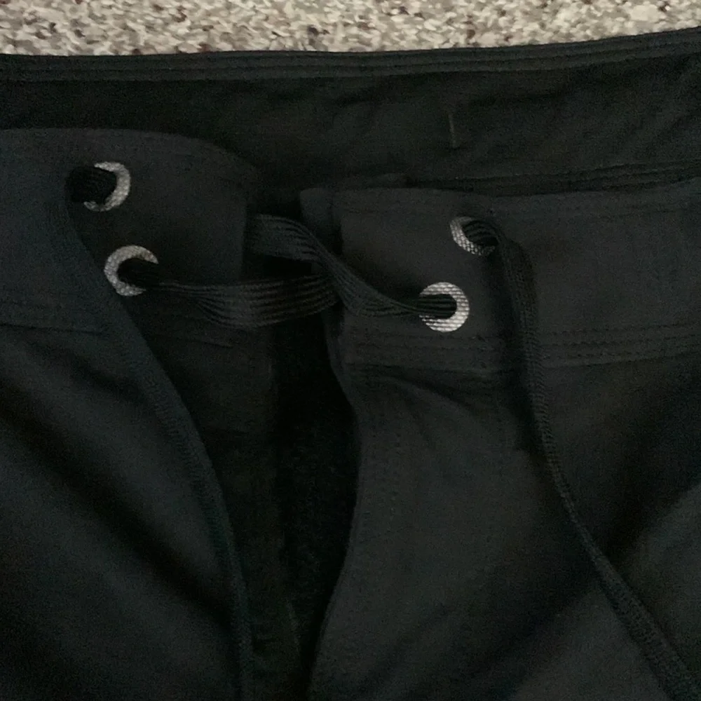 The north face black shorts size 34
